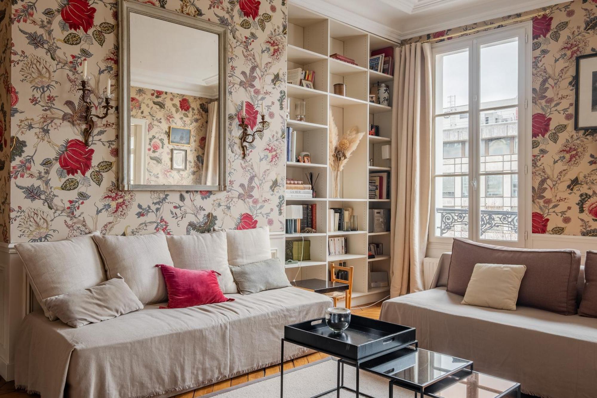 Veeve - Flowers In Saint-Martin Paris Luaran gambar